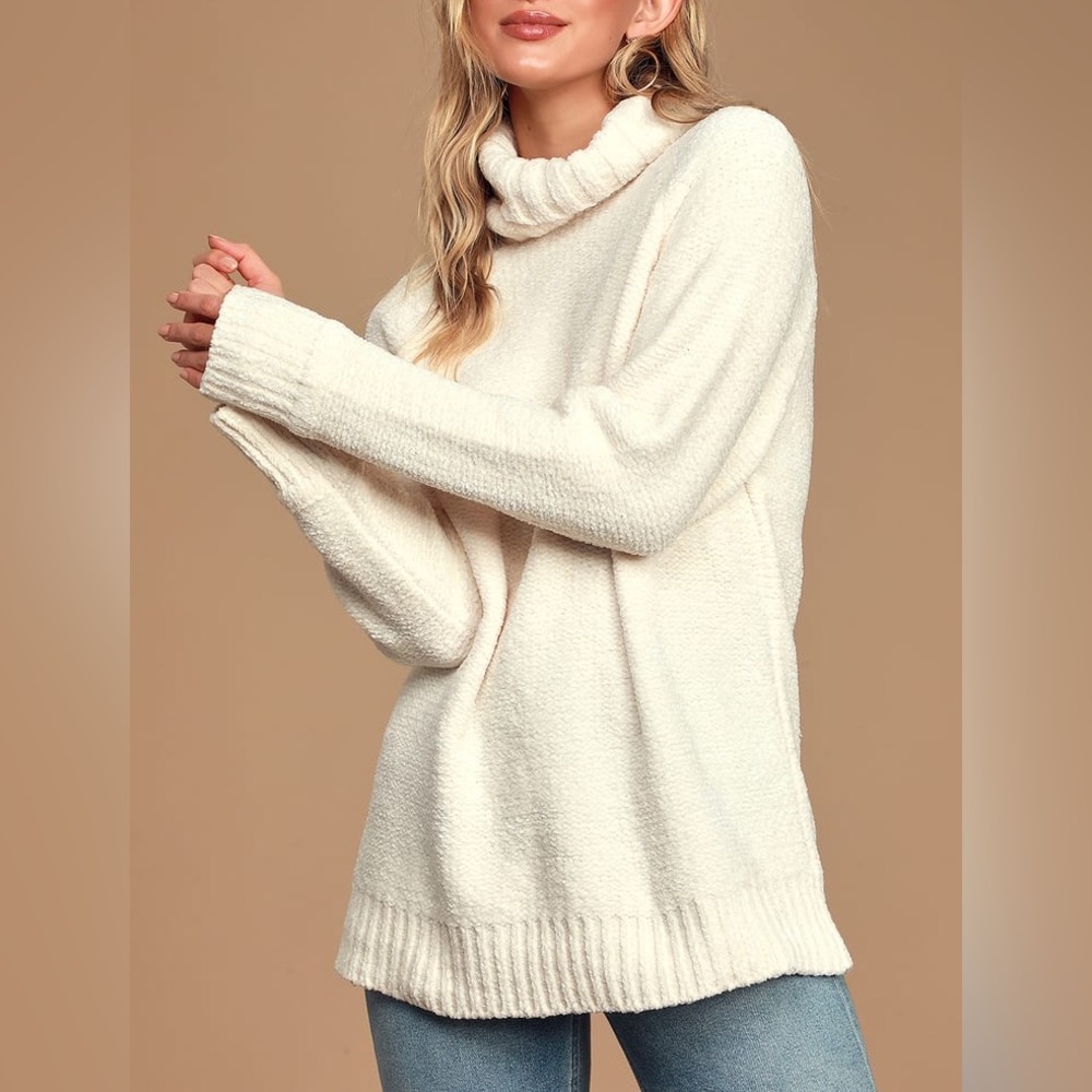 LUSH oversized Turtleneck